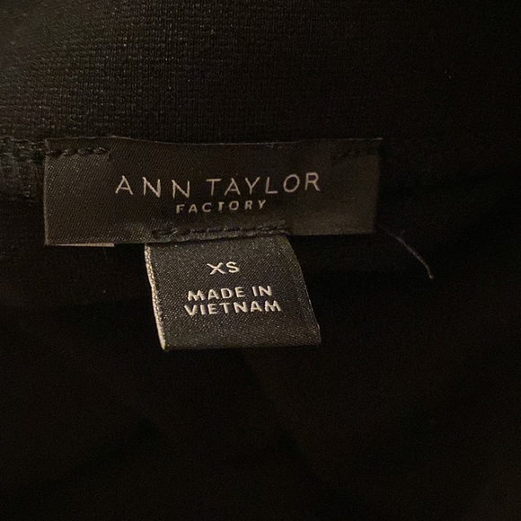 Ann Taylor Black Dress - Picture 6 of 9